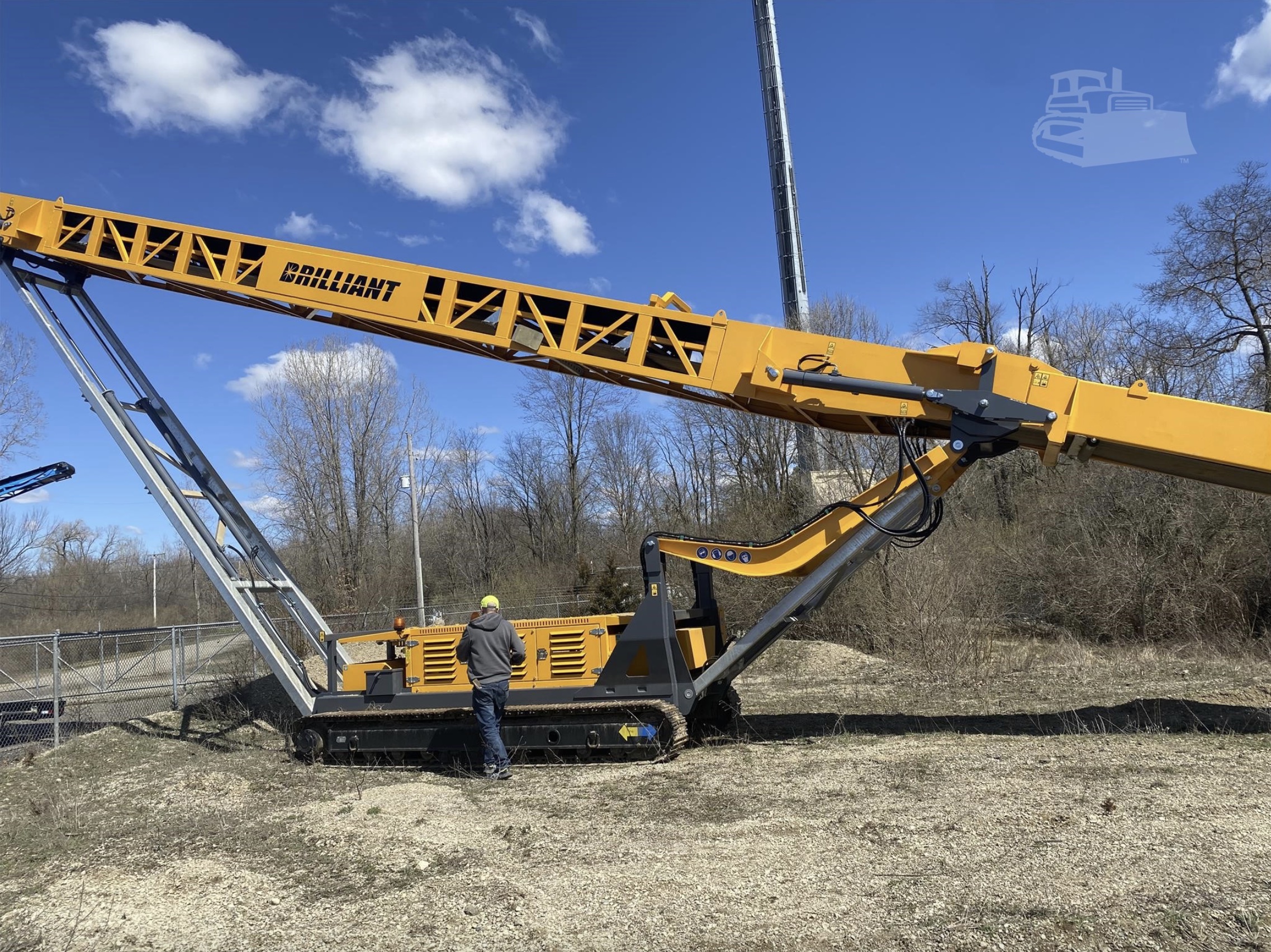 2023 BARFORD TR100-48