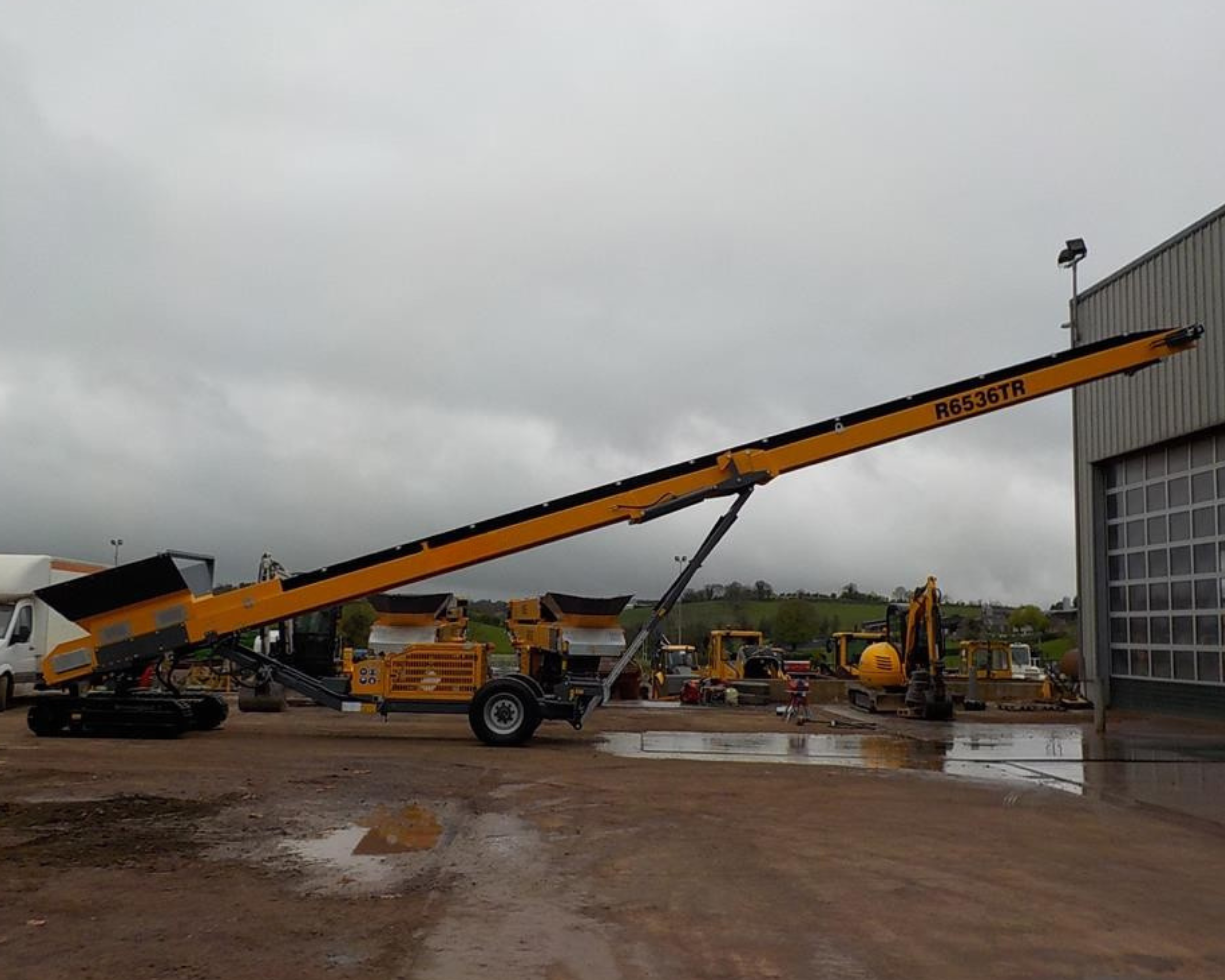 Brilliant R6536TR Radial Tracked Stockpile Conveyor