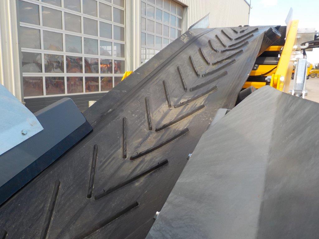 Brilliant T512 Tracked Trommel