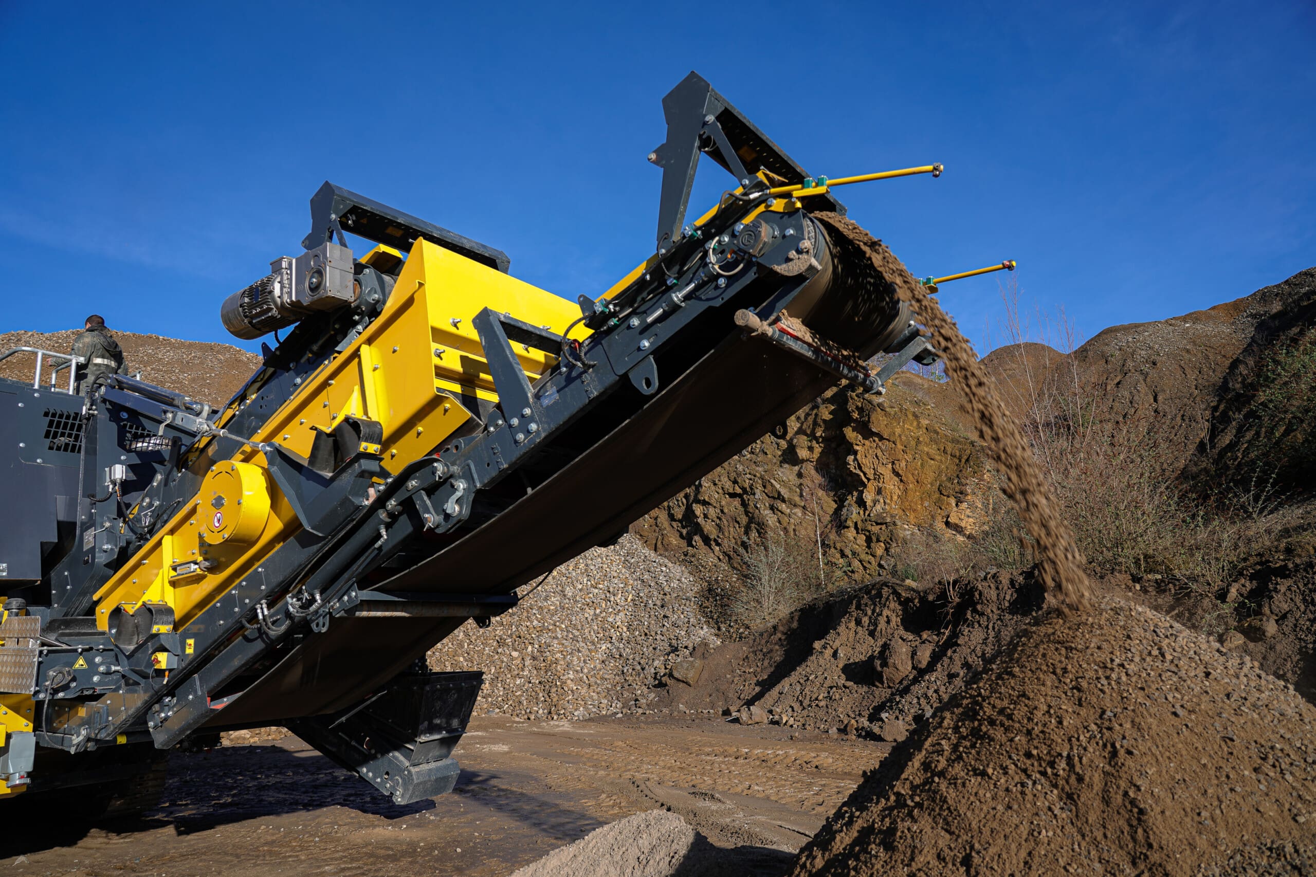 Keestrack i4e Reversible Impact Crusher