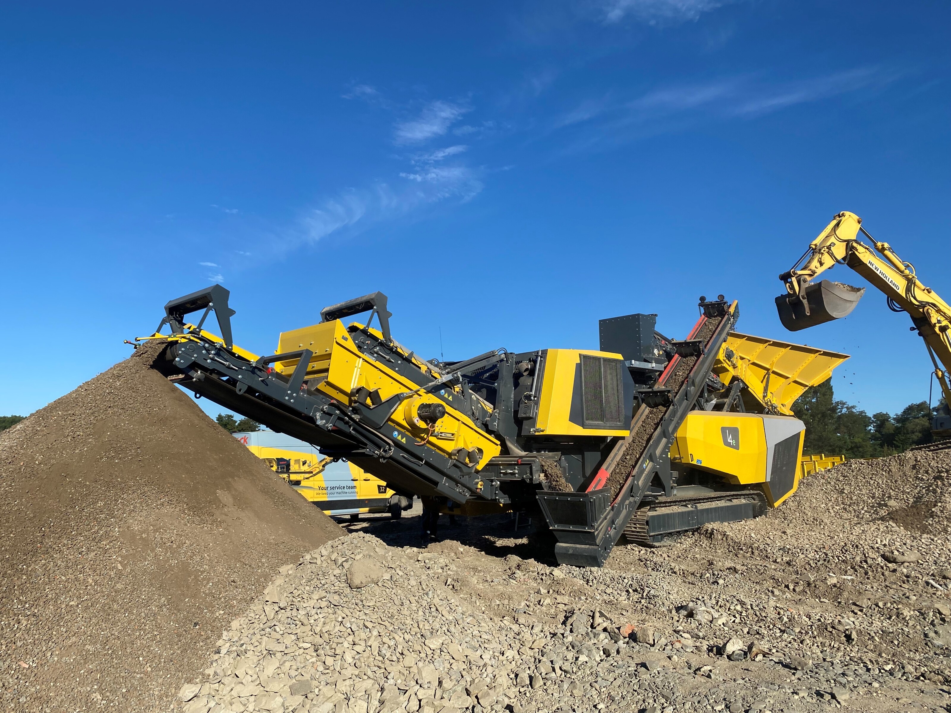 Keestrack i4e Reversible Impact Crusher