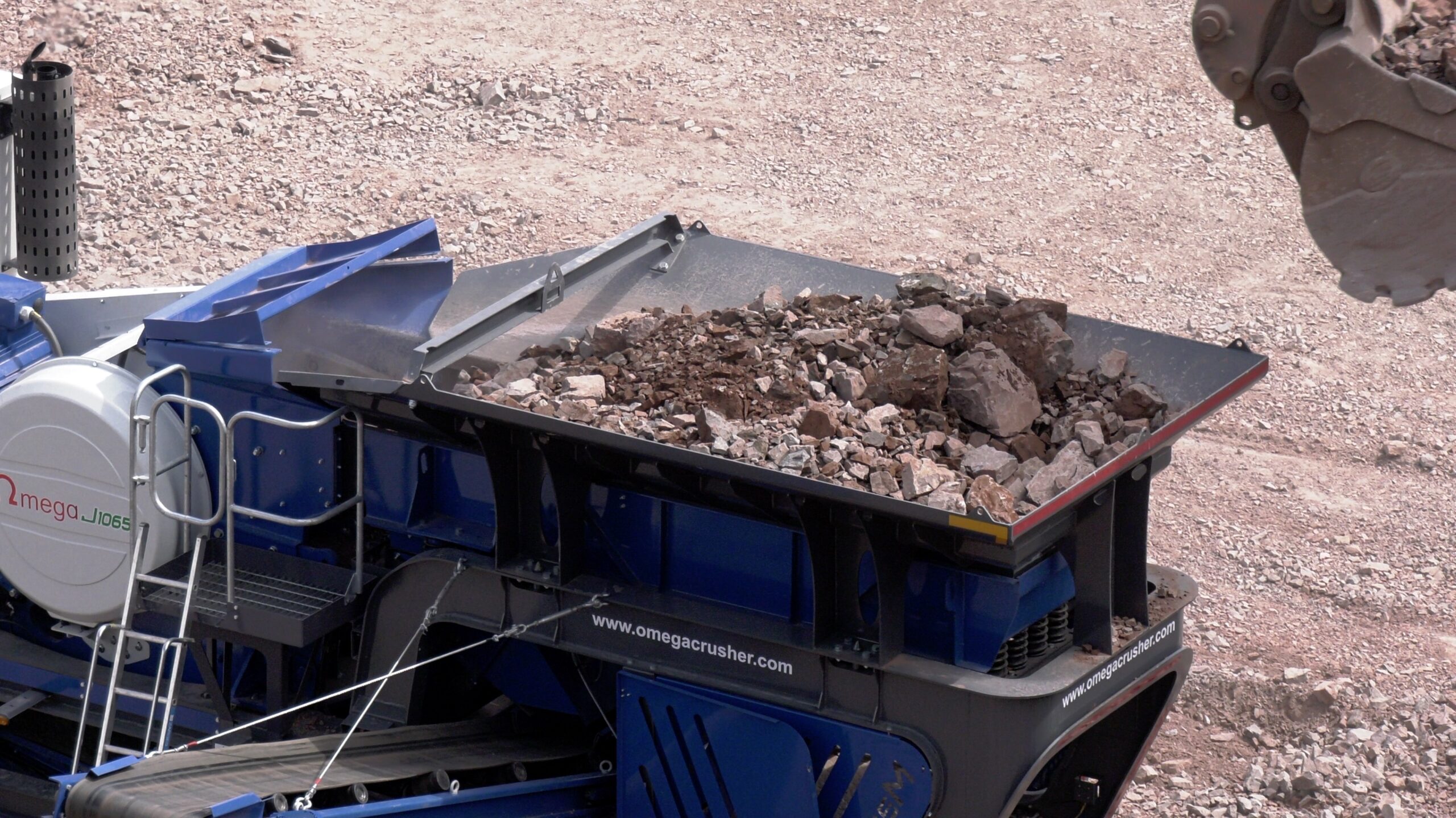 Omega J1065M Wheeled Mobile Crusher